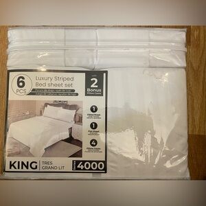 King Size Luxury Striped White Bed Sheet Set